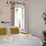 Feel Good In Old Town شقة سبليت