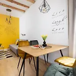 Feel Good In Old Town * سبليت