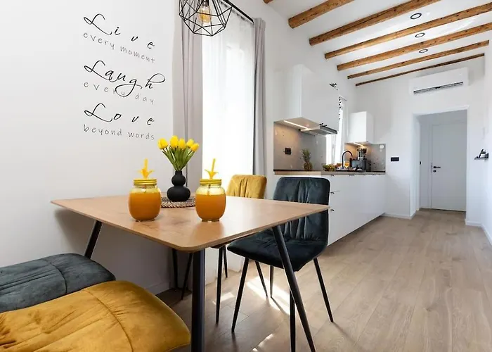 Feel Good In Old Town Appartement Split