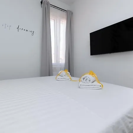 Feel Good In Old Town Apartment *